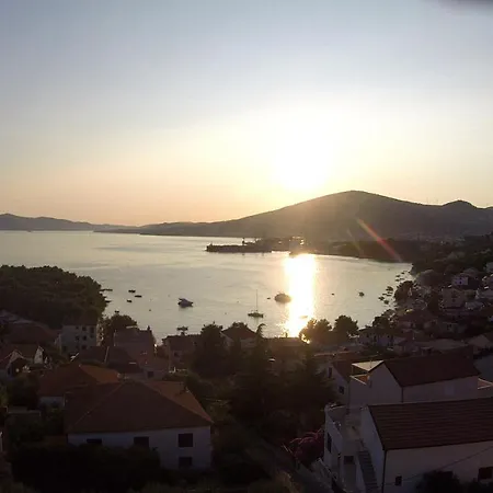 Beautiful For Two Persons With Sea View In Near The *