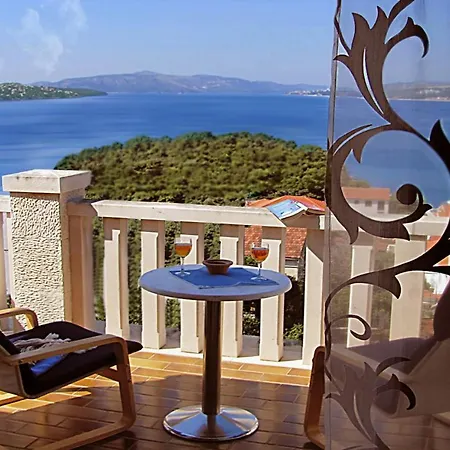 Lägenhet Beautiful For Two Persons With Sea View In Near The